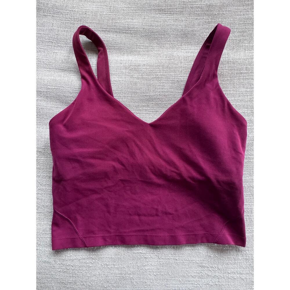 Lululemon fuchsia cropped sport top size XS